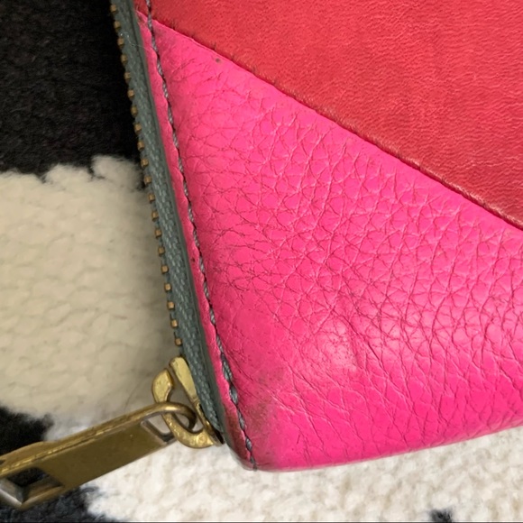 Fossil Leather Zip Around Wallet Multicolored Patchwork - Picture 4 of 10